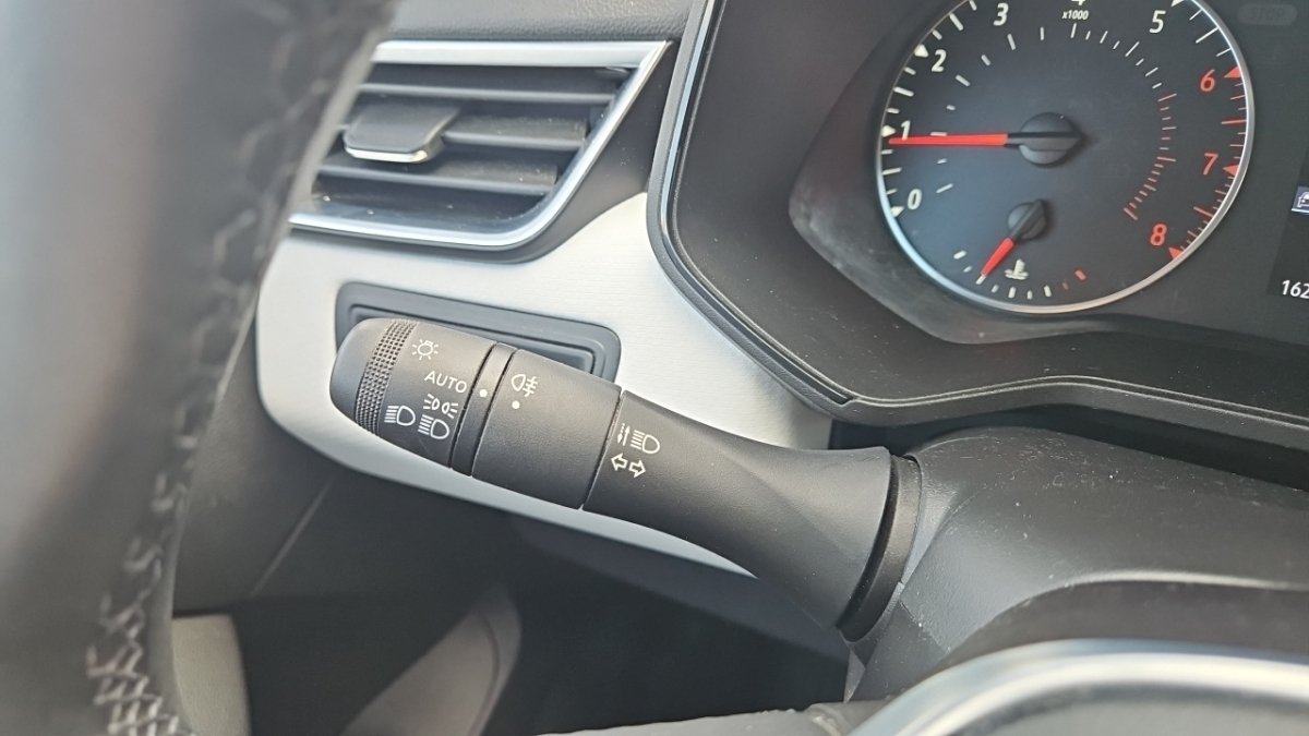 Renault Clio - Photo 24