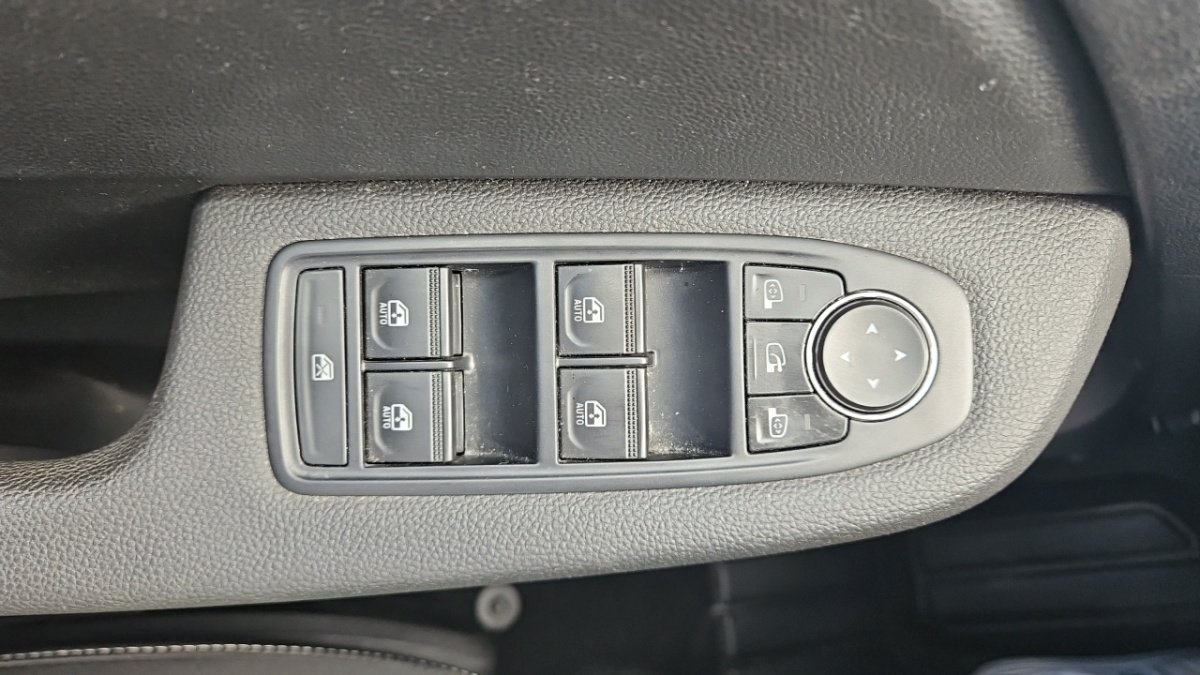 Renault Clio - Photo 27