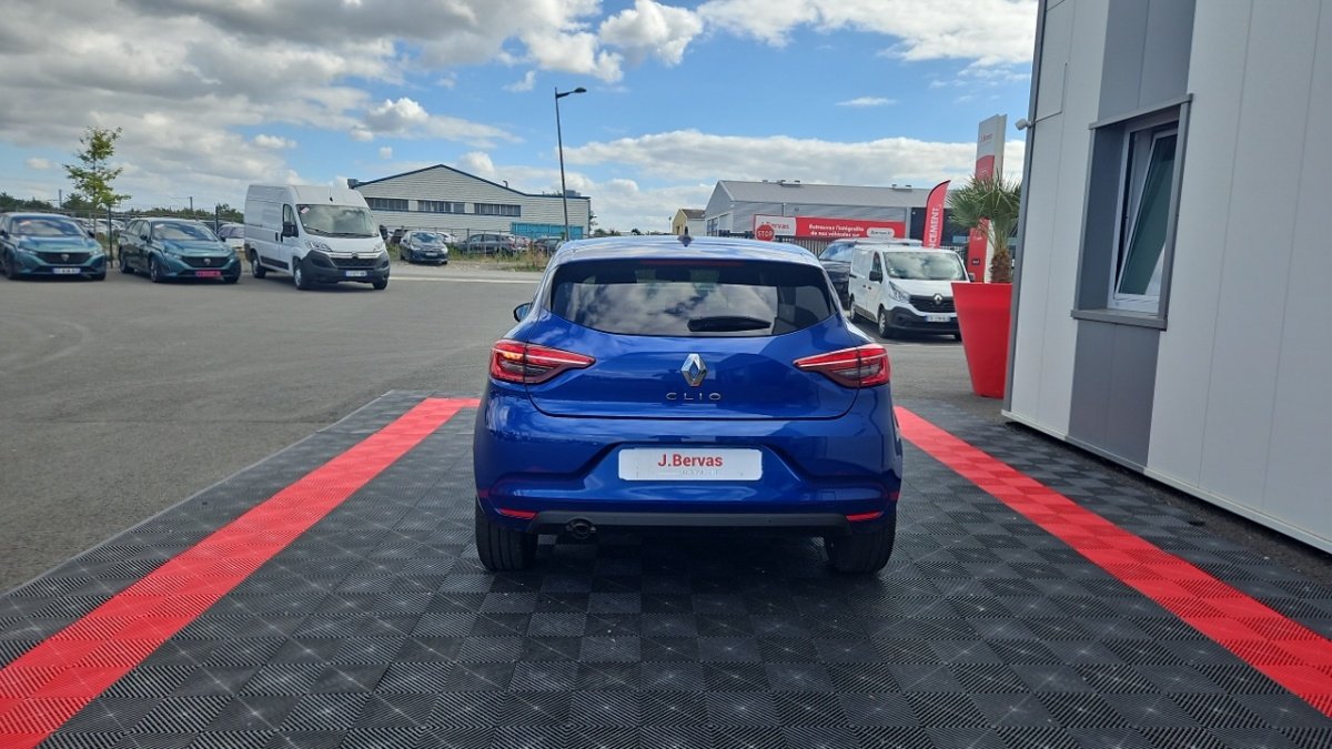 Renault Clio - Photo 4