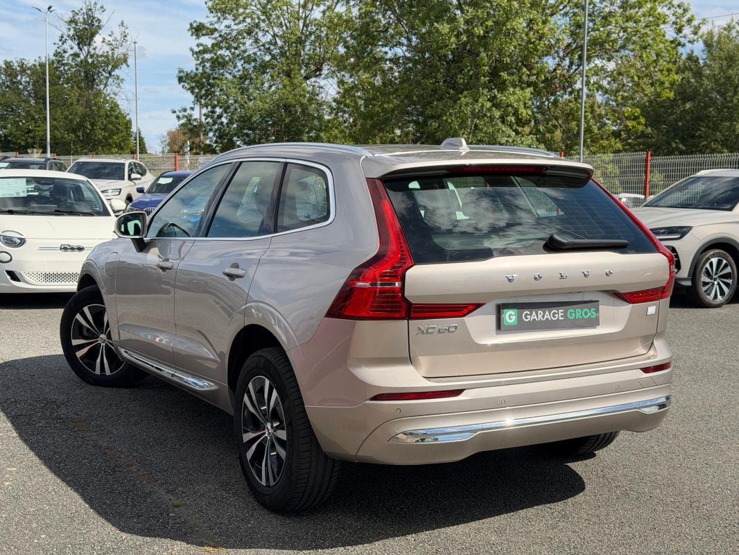 Volvo XC60 - Photo 2