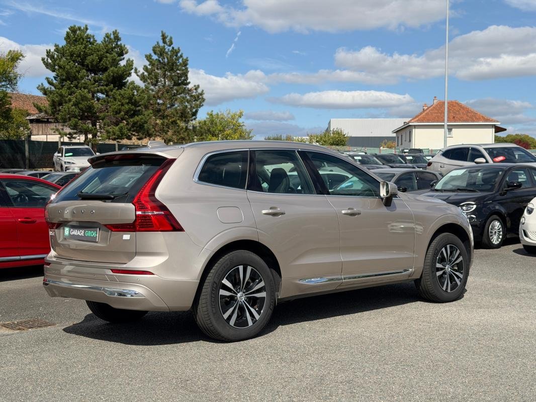 Volvo XC60 - Photo 3
