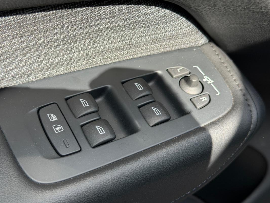 Volvo XC60 - Photo 7