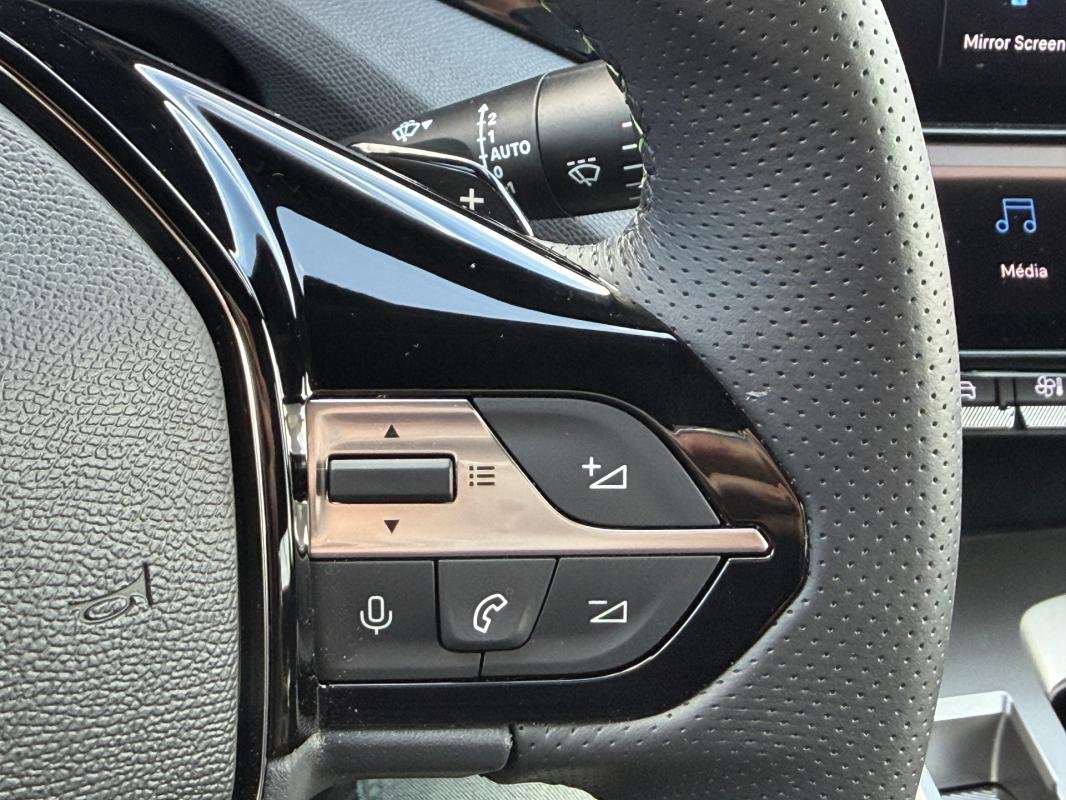 Peugeot 408 - Photo 18