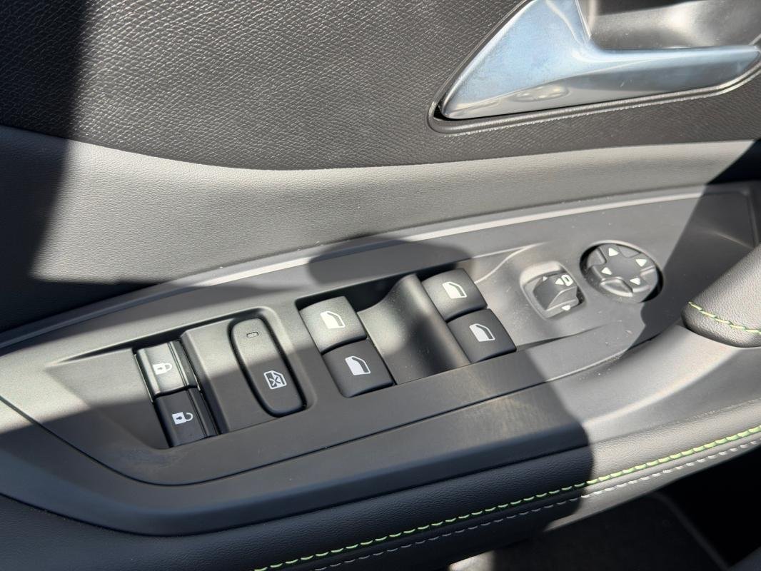 Peugeot 408 - Photo 7