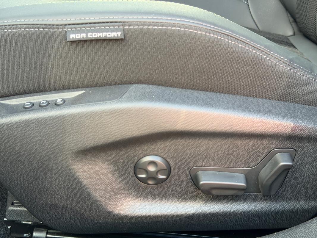 Peugeot 408 - Photo 8