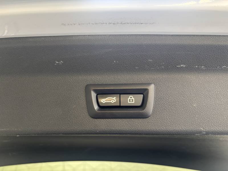 BMW iX3 - Photo 21