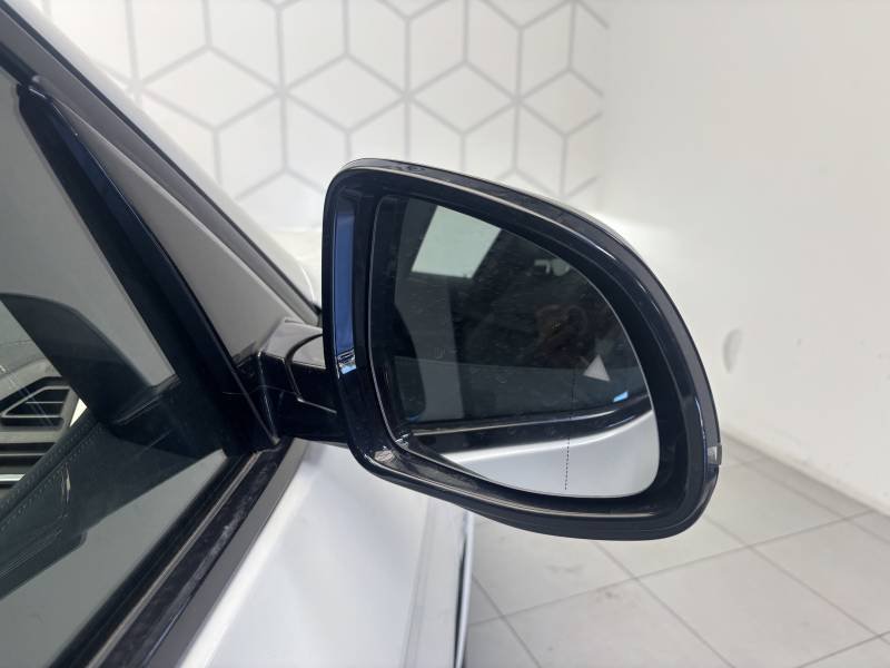 BMW iX3 - Photo 25