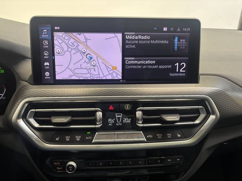 BMW iX3 - Photo 36