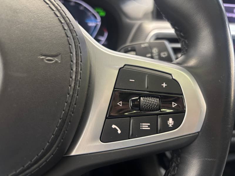 BMW iX3 - Photo 47