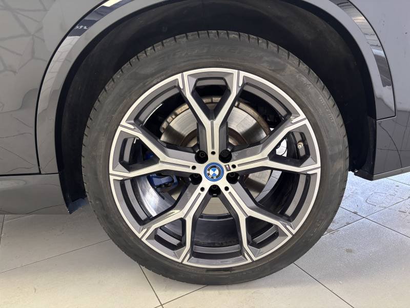 BMW X5 - Photo 16