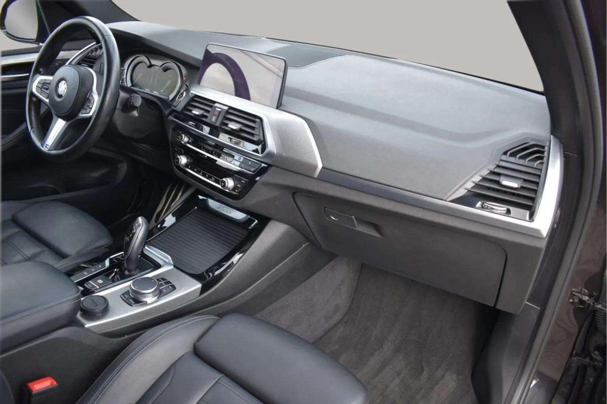 BMW X3 - Photo 8