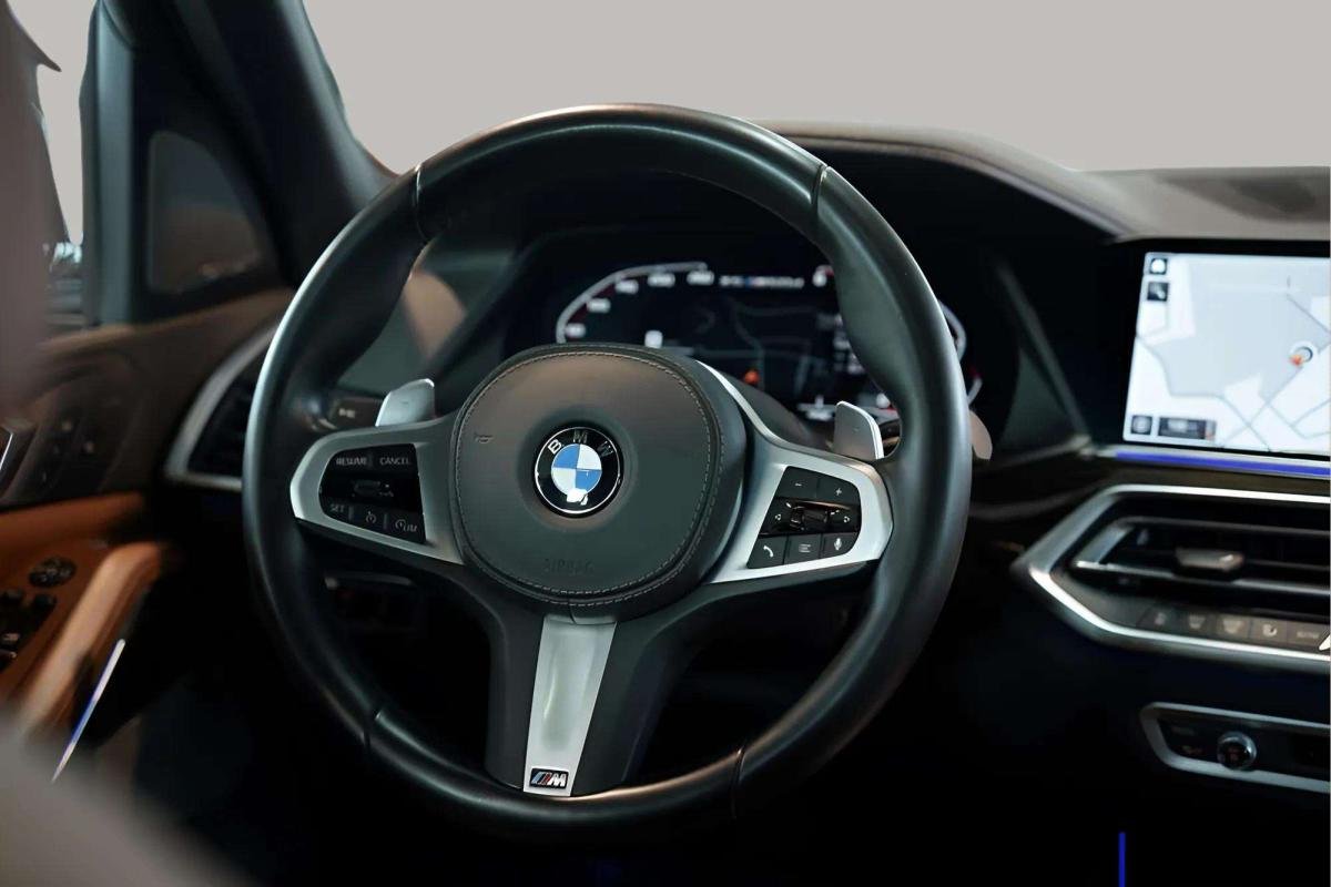 BMW X5 - Photo 11