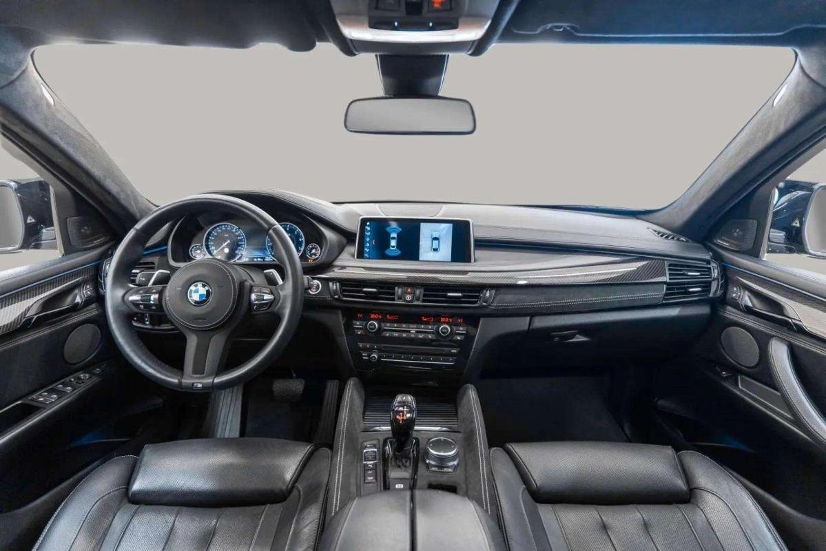 BMW X6 - Photo 10