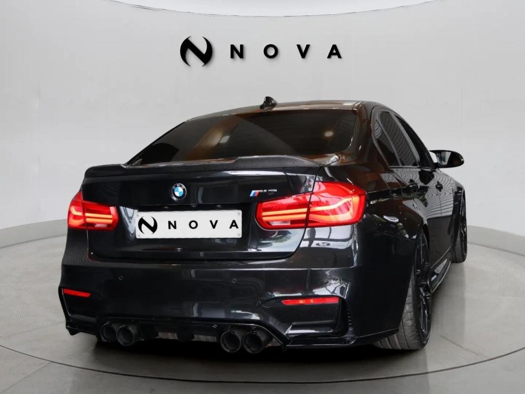 BMW M3 - Photo 3