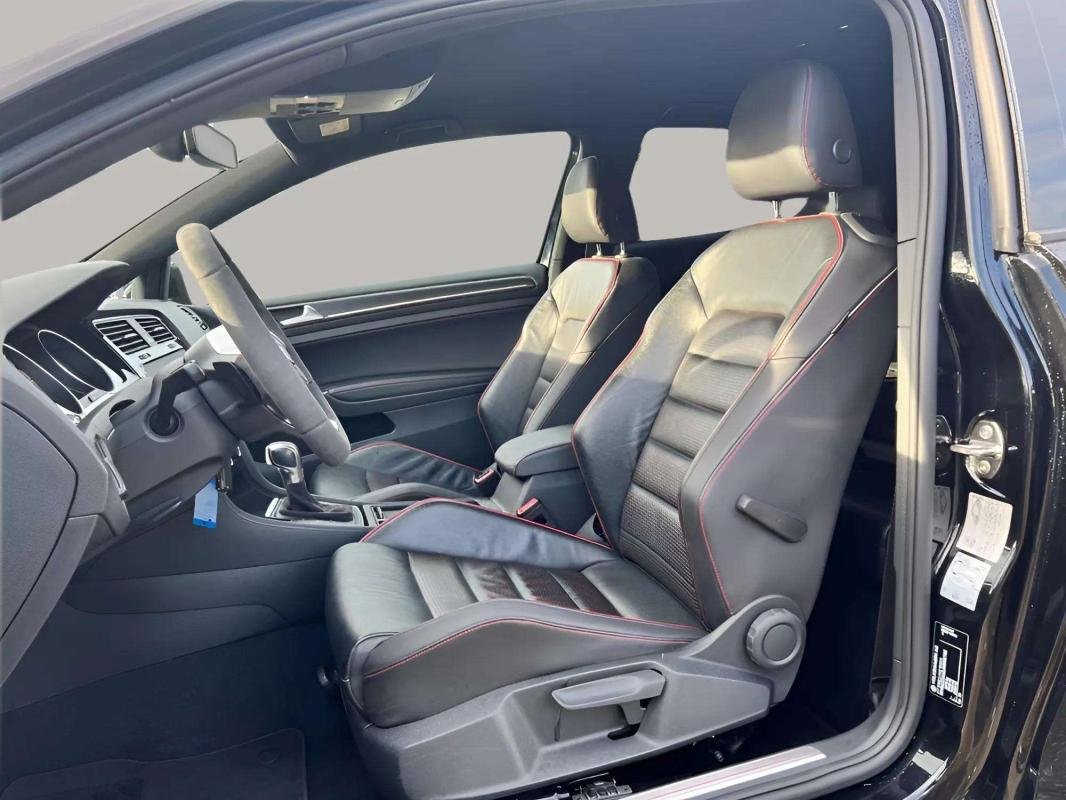 Volkswagen Golf - Photo 8