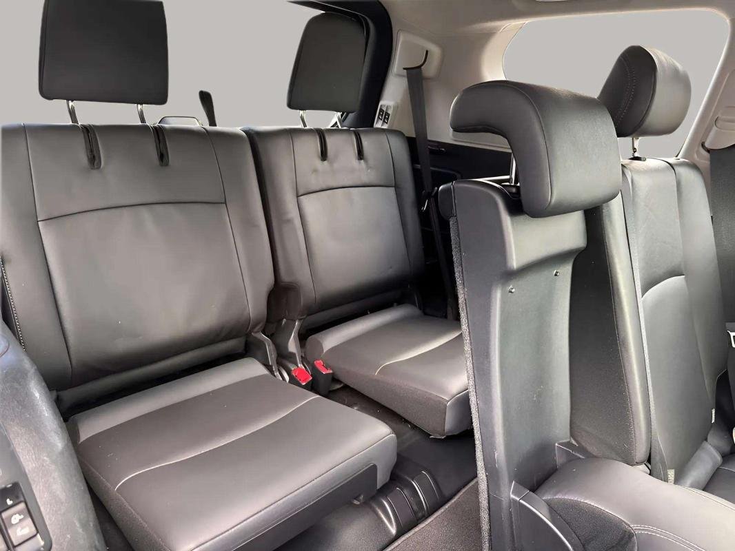 Toyota Land Cruiser - Photo 12