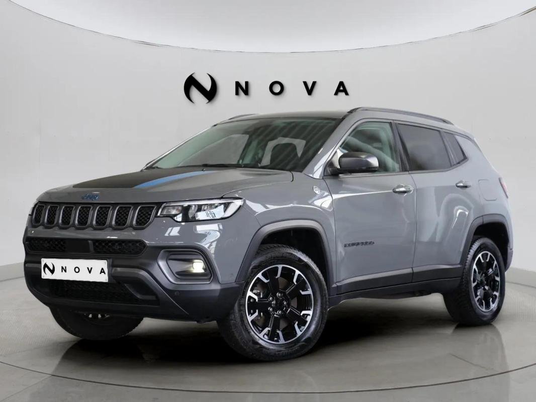 Jeep Compass - Photo 1