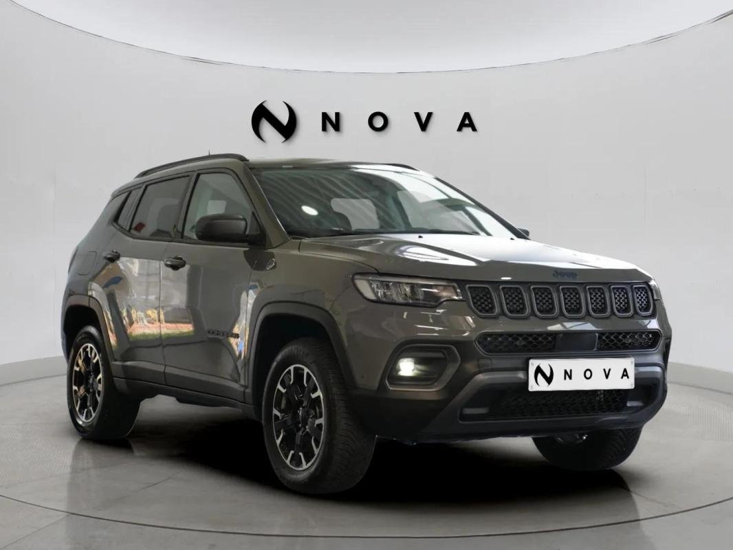 Jeep Compass - Photo 4