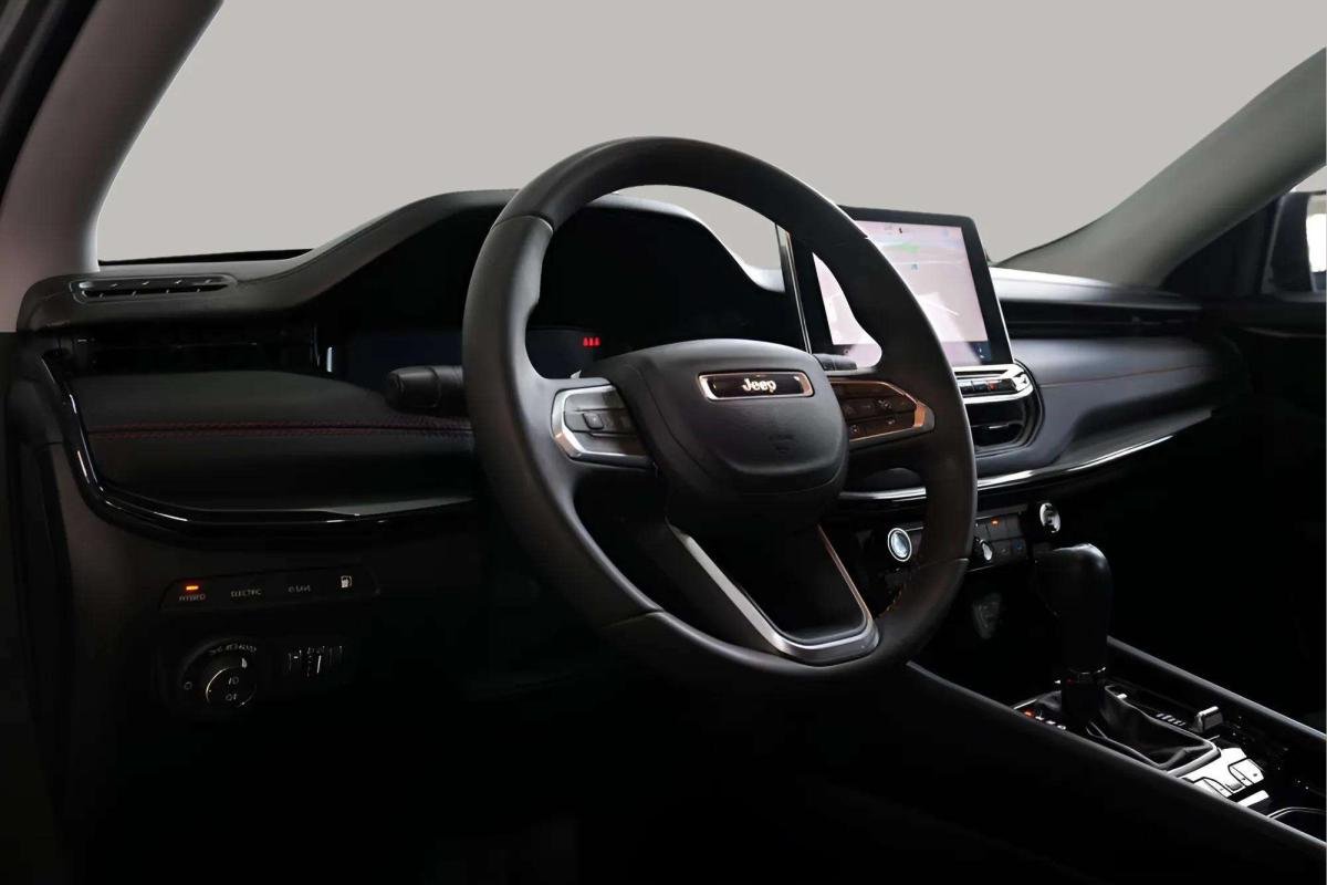 Jeep Compass - Photo 7
