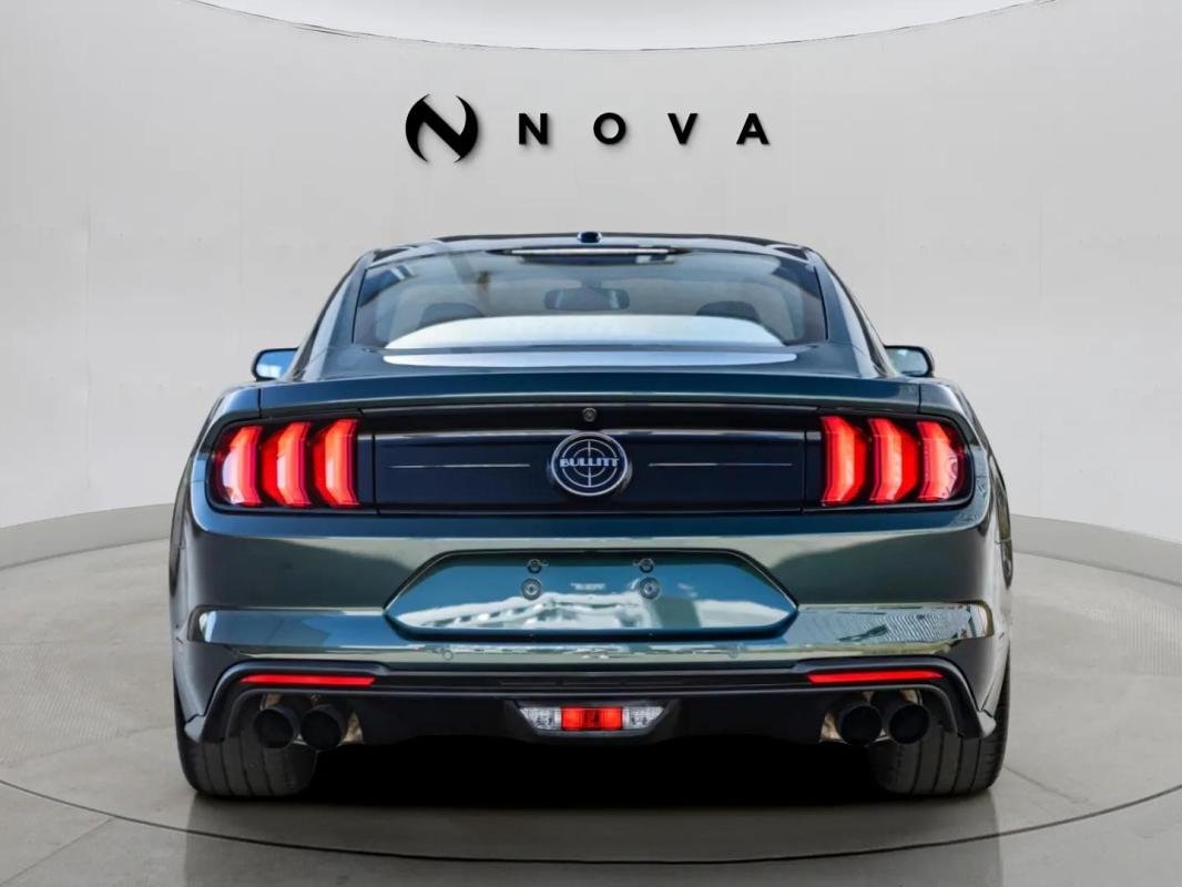 Ford Mustang - Photo 4