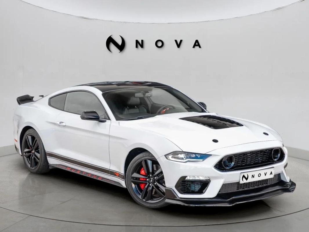 Ford Mustang - Photo 7