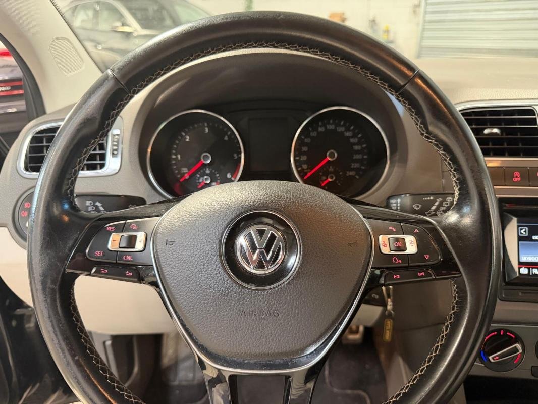 Volkswagen Polo - Photo 10