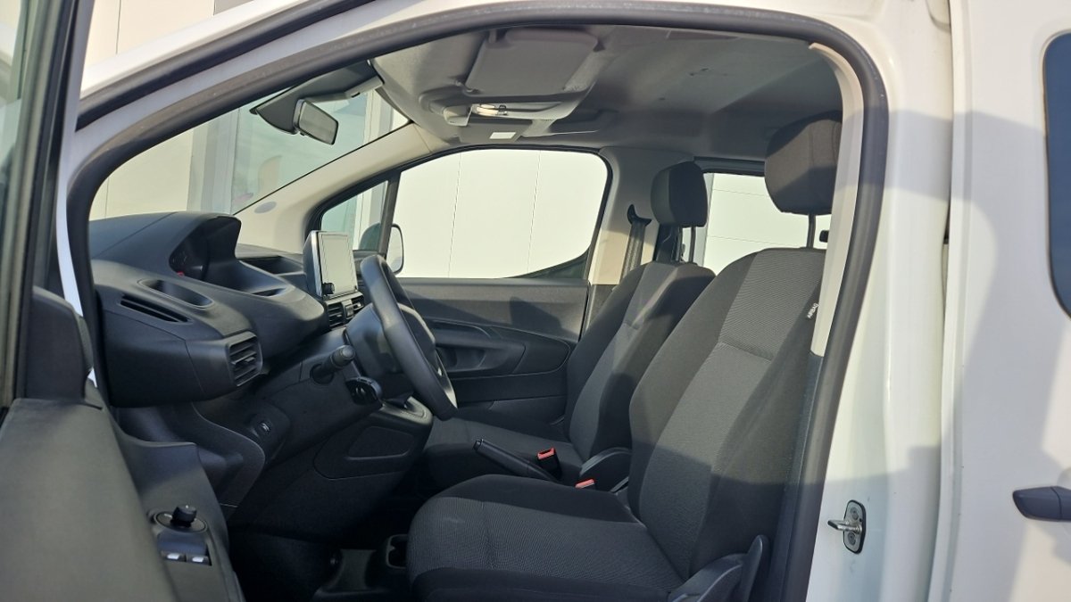 Peugeot Rifter - Photo 13
