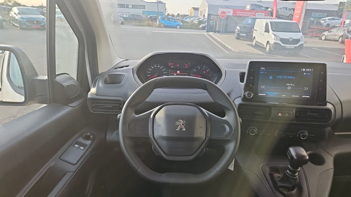 Peugeot Rifter - Photo 15