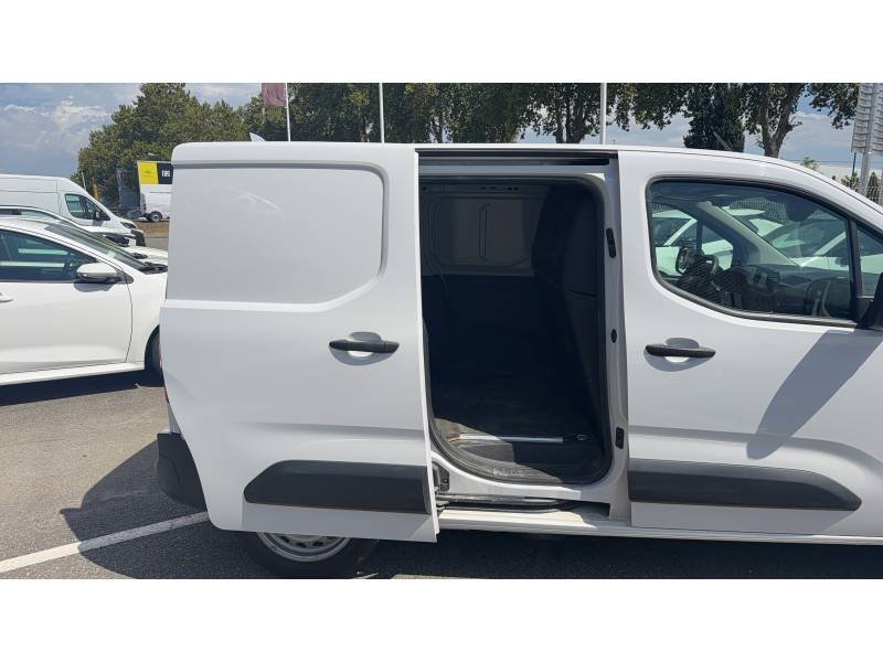 Toyota Proace City - Photo 22