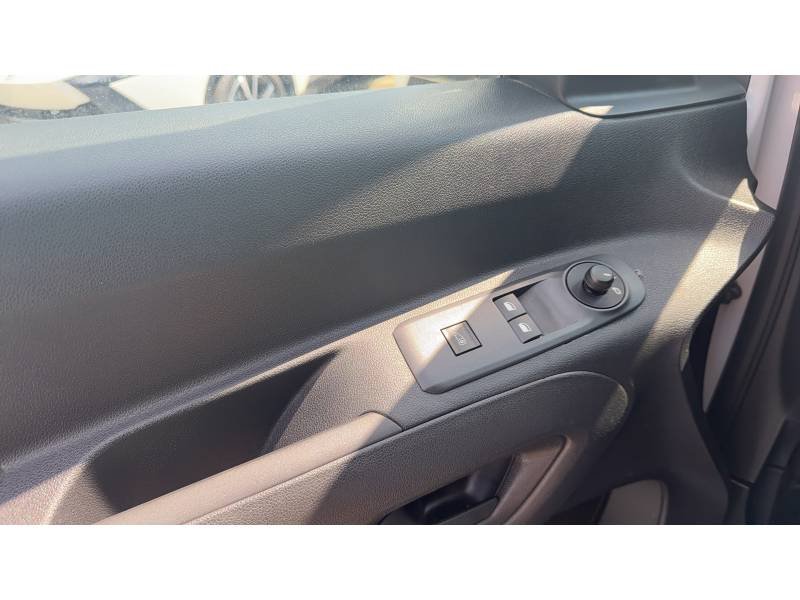 Toyota Proace City - Photo 23