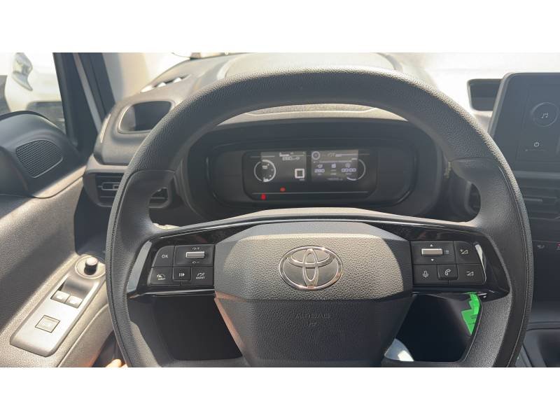 Toyota Proace City - Photo 25