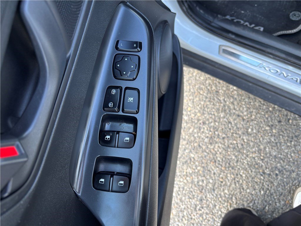 Hyundai Kona - Photo 13