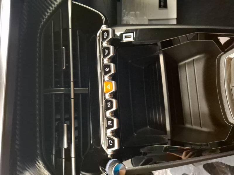 Peugeot 208 - Photo 18