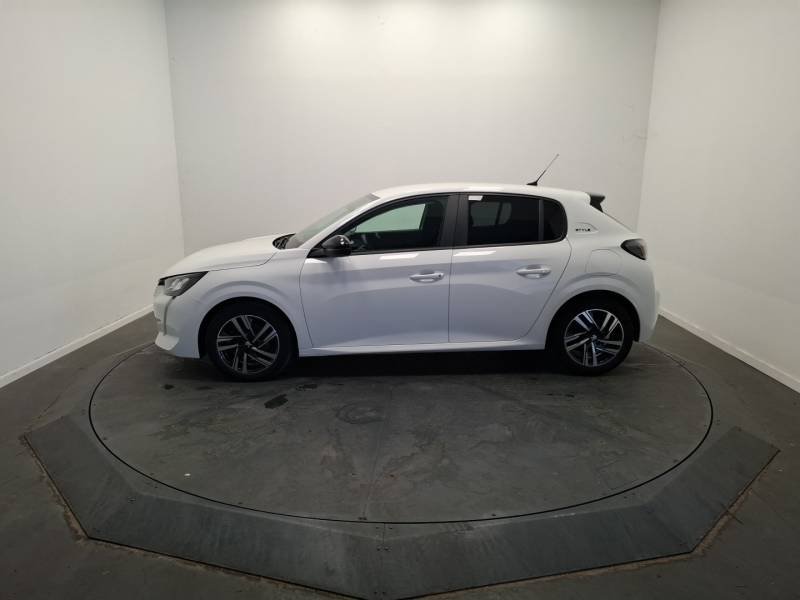 Peugeot 208 - Photo 2