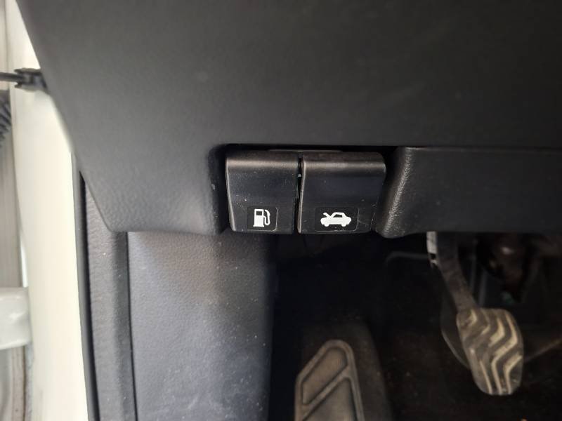 Nissan Qashqai - Photo 20