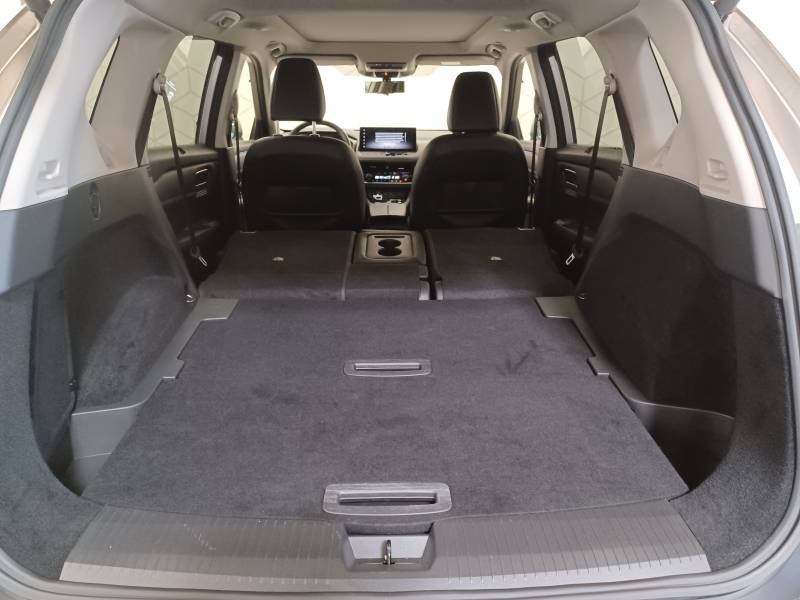 Nissan X-Trail - Photo 17