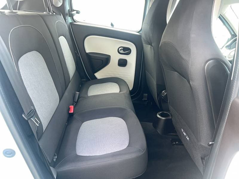 Renault Twingo - Photo 17