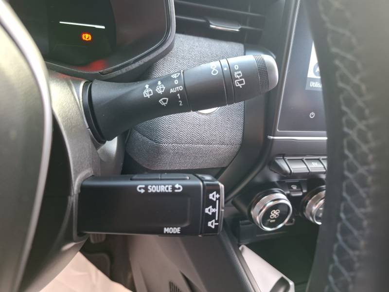 Renault Clio - Photo 27