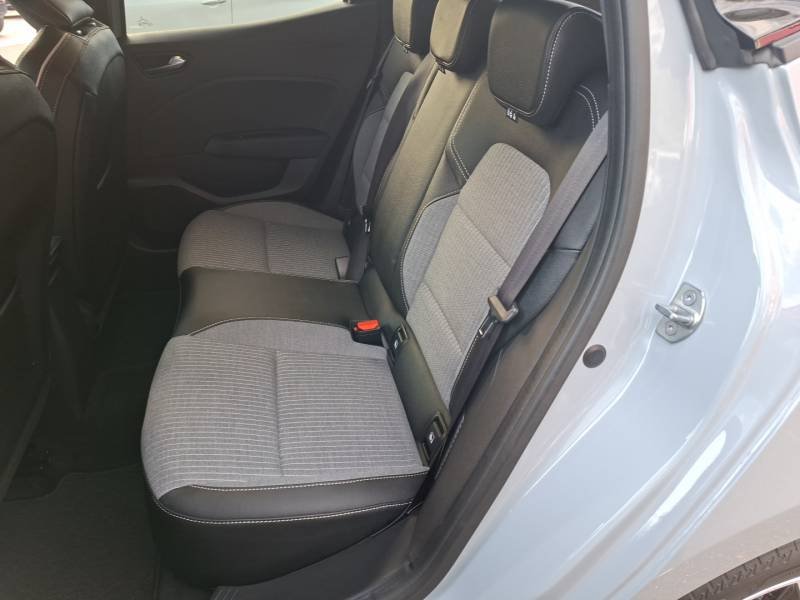 Renault Clio - Photo 34