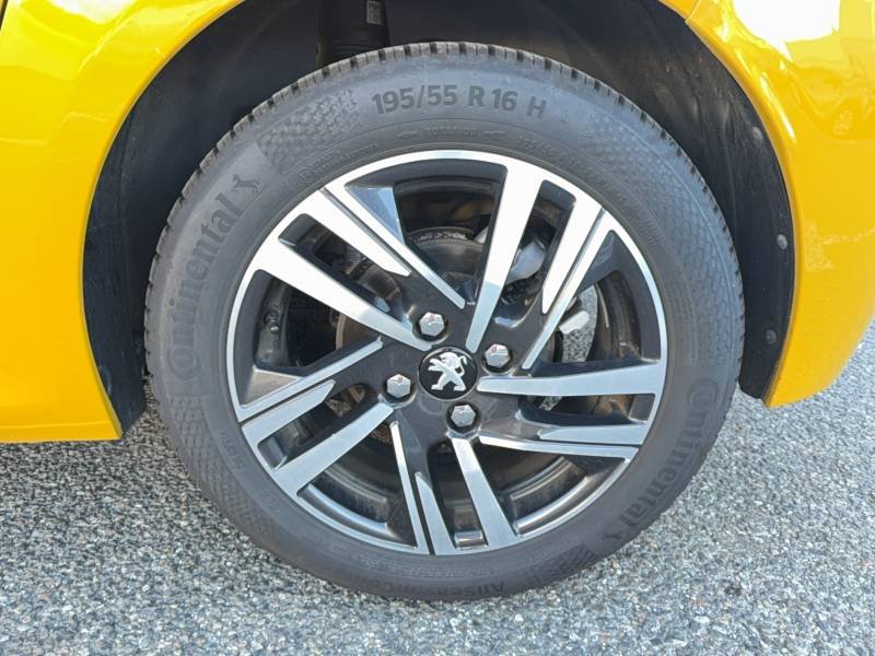 Peugeot 208 - Photo 15