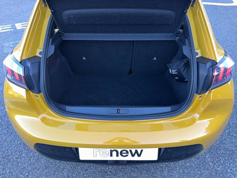 Peugeot 208 - Photo 16