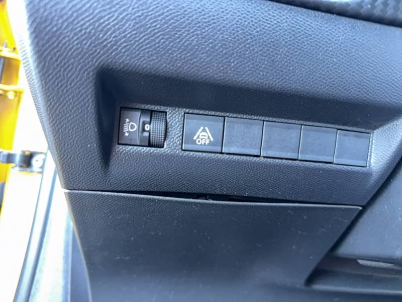 Peugeot 208 - Photo 40
