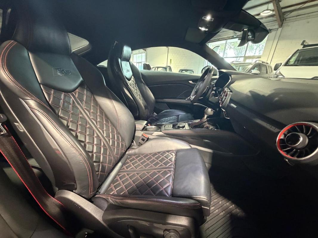 Audi TT RS - Photo 12