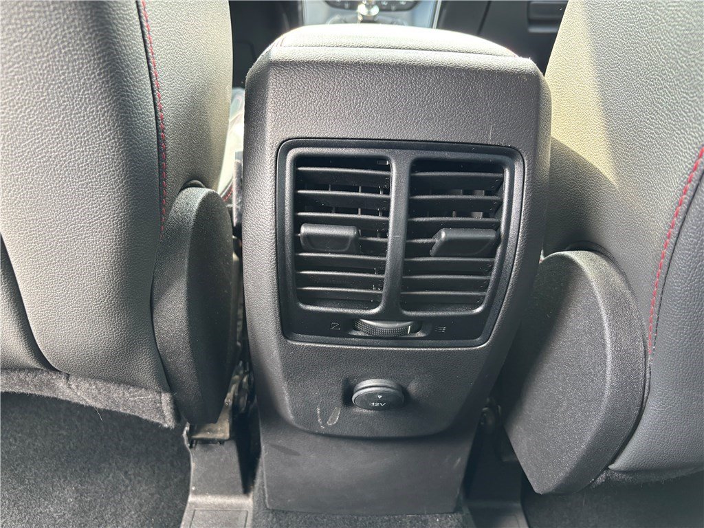 Ford Kuga - Photo 13