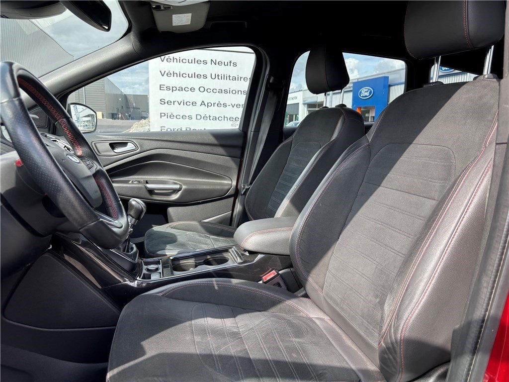 Ford Kuga - Photo 14