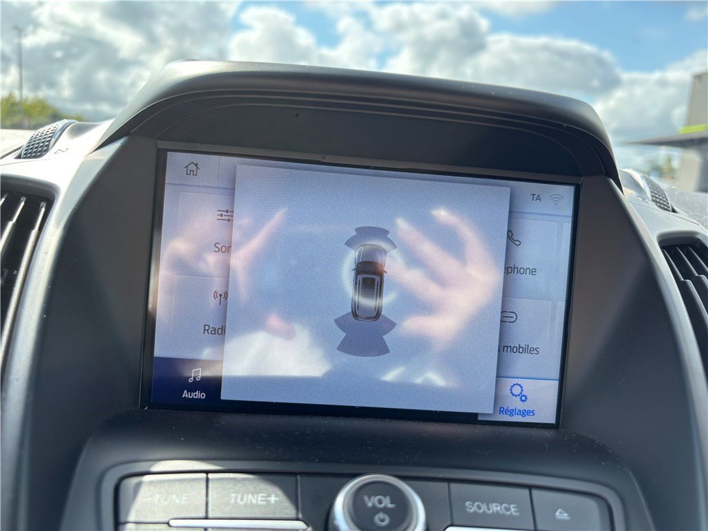 Ford Kuga - Photo 22