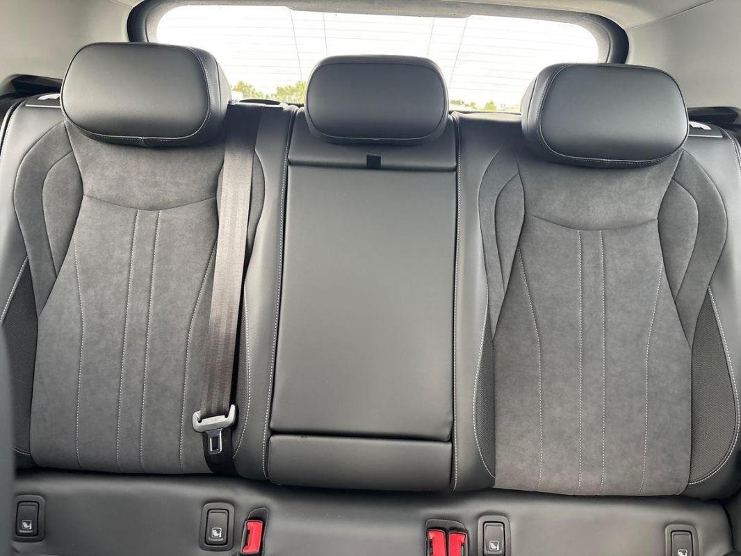 Volkswagen T-Roc - Photo 22