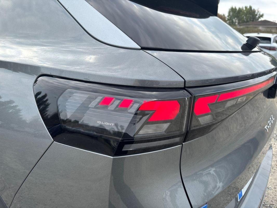 Volkswagen T-Roc - Photo 30