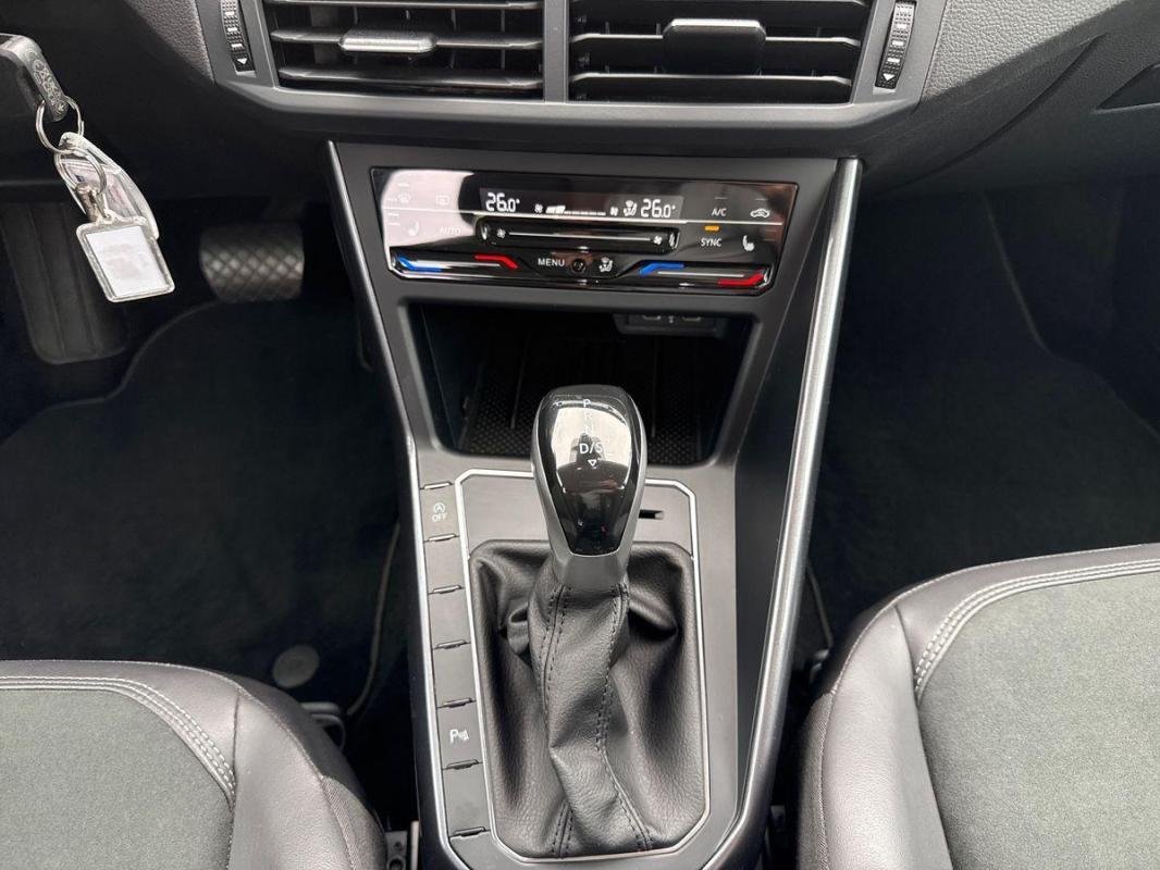 Volkswagen Polo - Photo 11