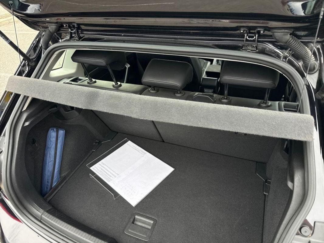 Volkswagen Polo - Photo 32